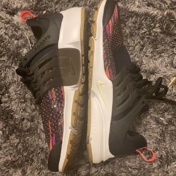 Nike limited Edition - Picture 3 of 3